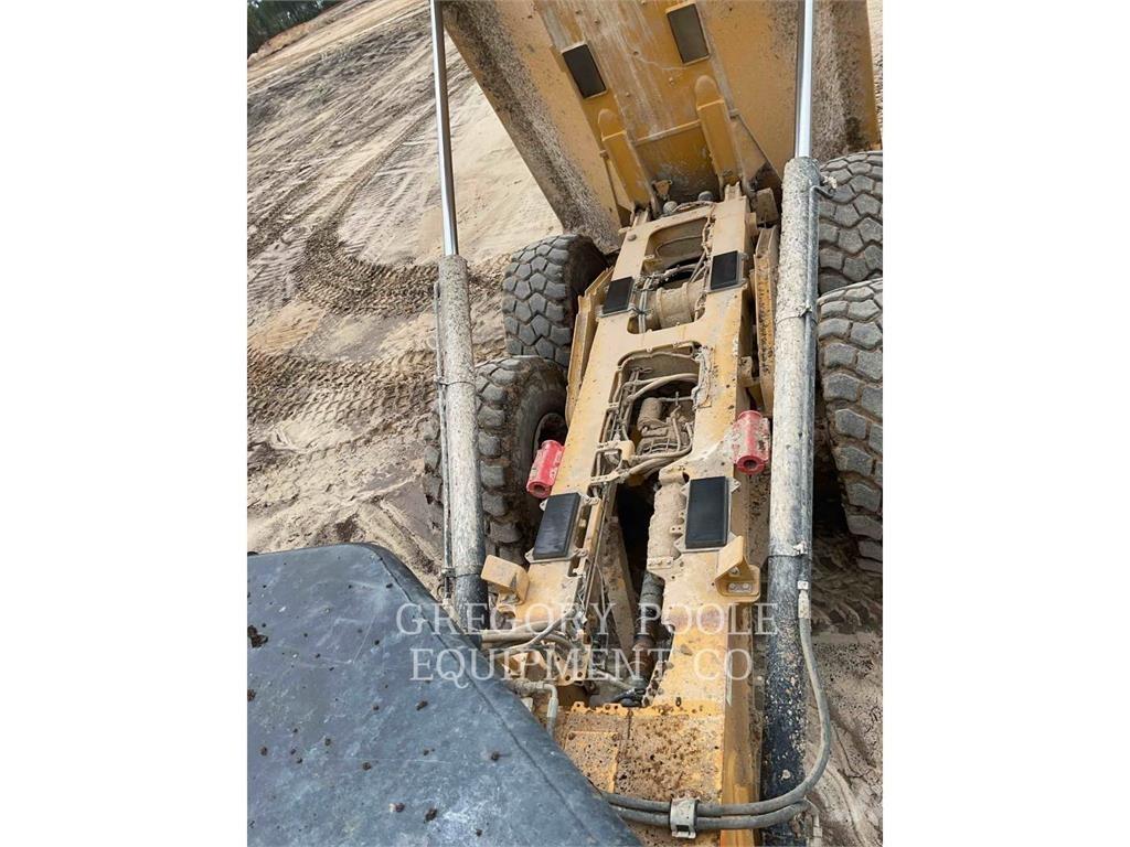 CAT 73004 Artikulētie pašizgāzēji
