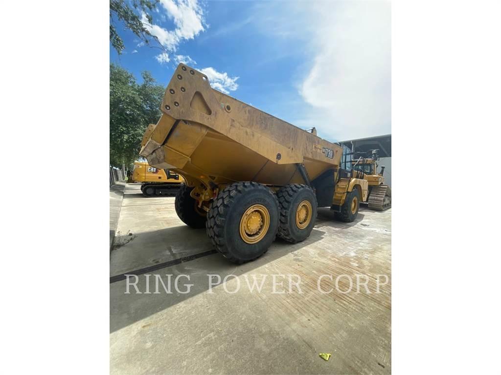 CAT 730WW Autocisterna
