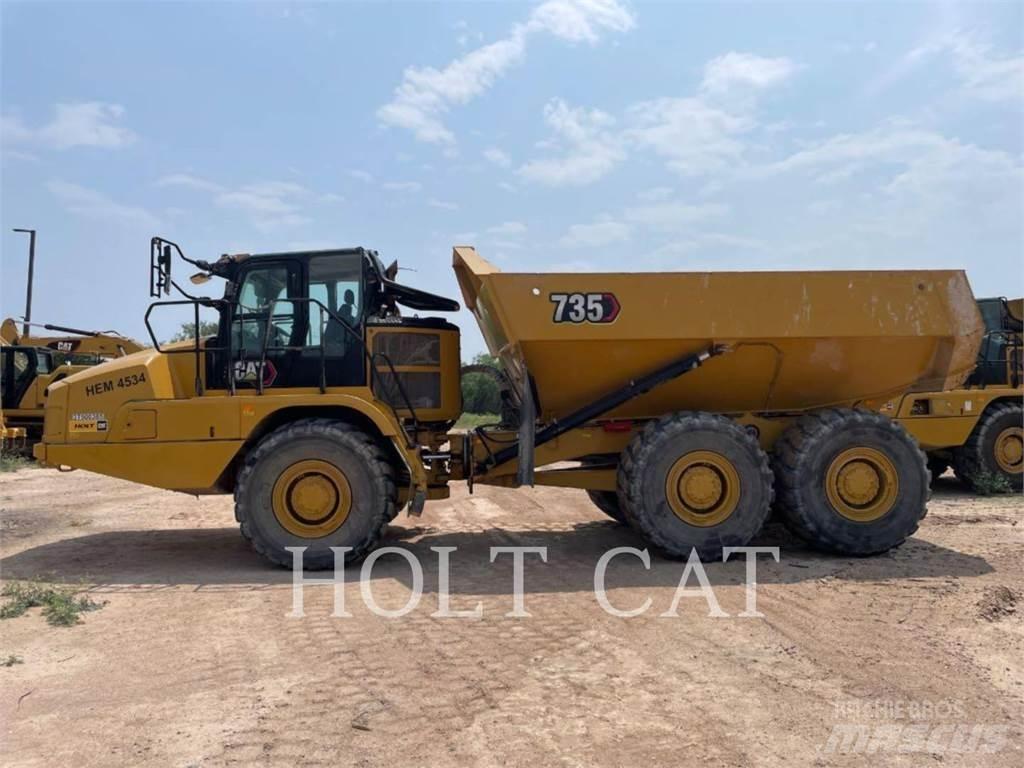 CAT 735 Artikulētie pašizgāzēji