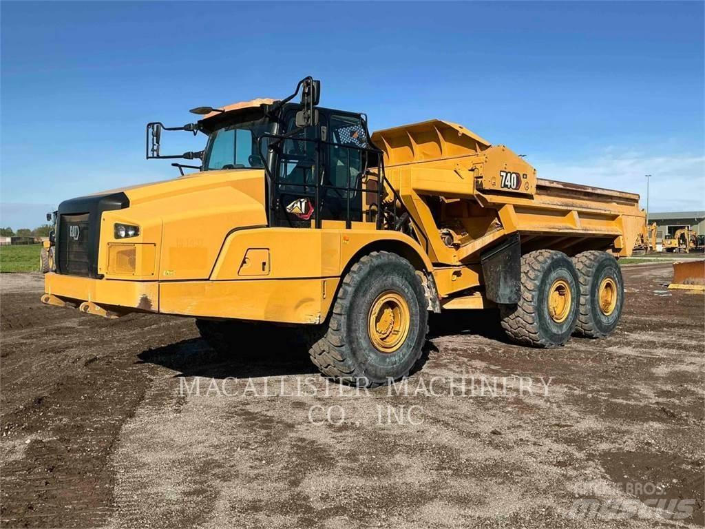CAT 740 4EJ Artikulētie pašizgāzēji