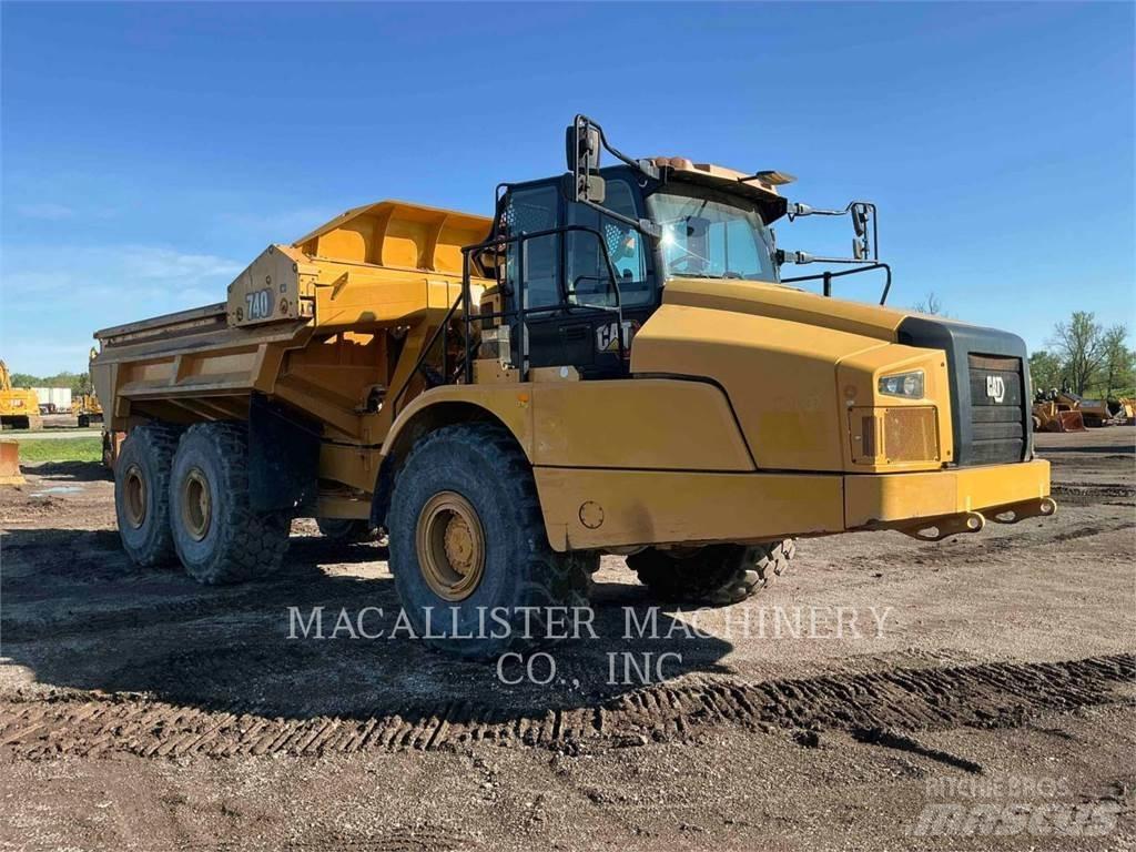 CAT 740 4EJ Artikulētie pašizgāzēji
