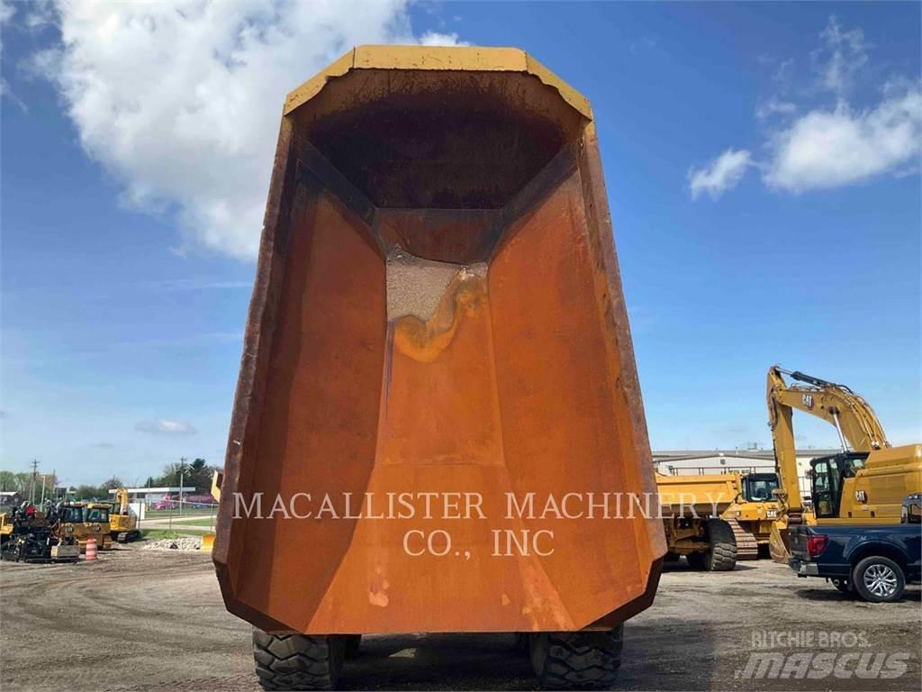 CAT 740 GC Artikulētie pašizgāzēji