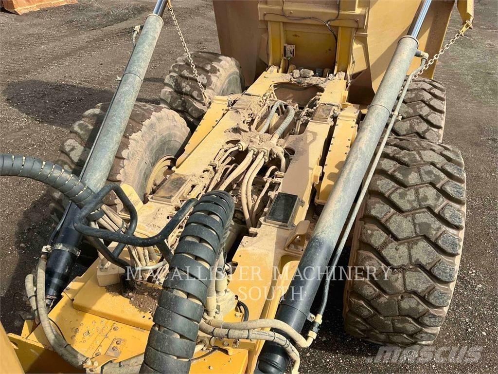 CAT 740 GC Artikulētie pašizgāzēji