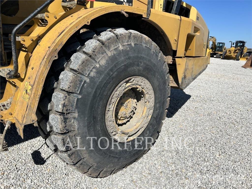 CAT 740B Artikulētie pašizgāzēji