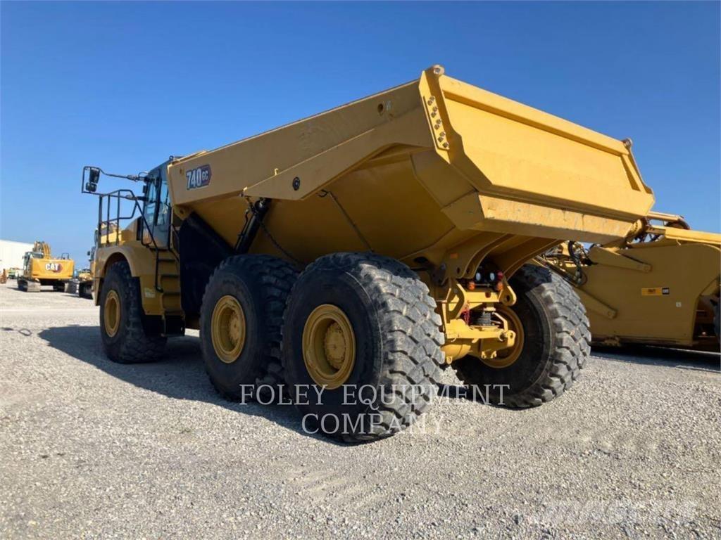 CAT 740GC-04 Artikulētie pašizgāzēji
