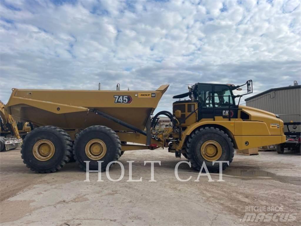 CAT 745 Artikulētie pašizgāzēji