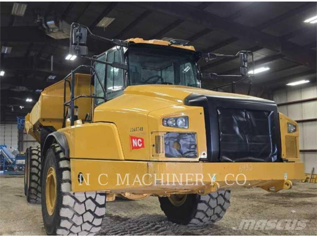 CAT 745 Artikulētie pašizgāzēji