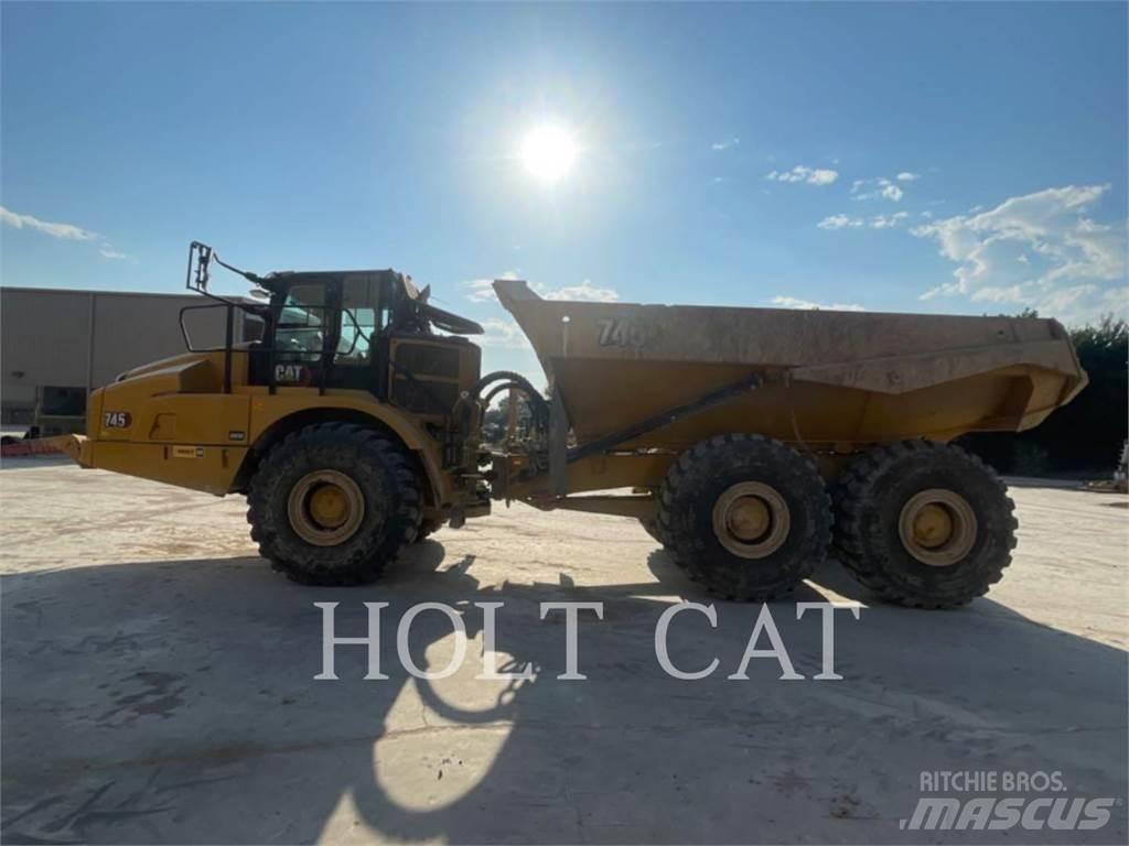 CAT 745 Artikulētie pašizgāzēji