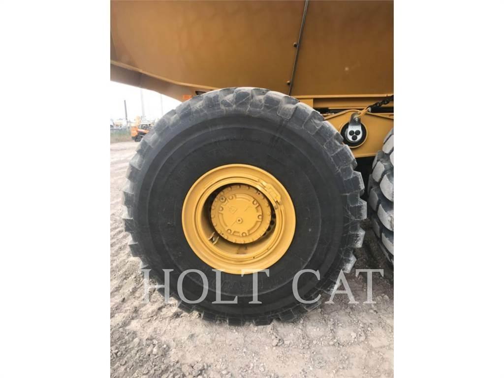 CAT 745 Artikulētie pašizgāzēji