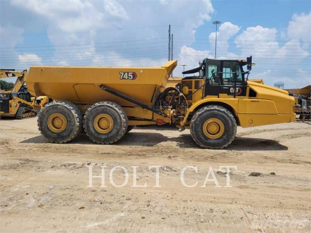 CAT 745 Artikulētie pašizgāzēji