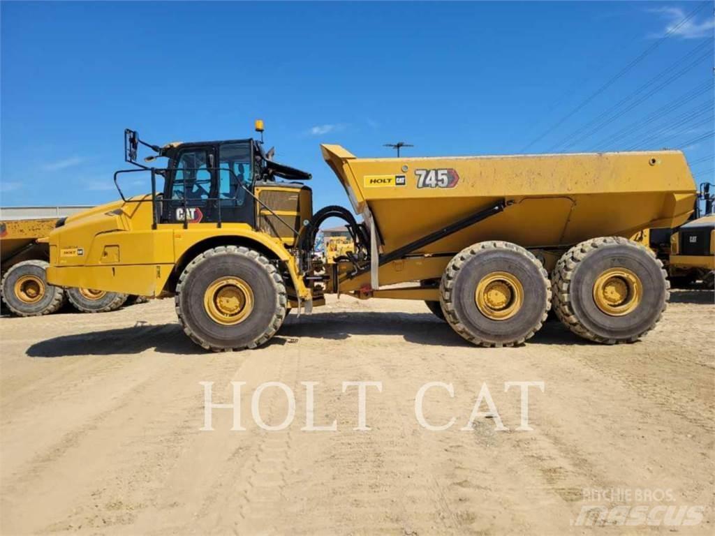 CAT 745 Artikulētie pašizgāzēji