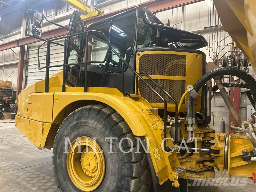 CAT 745 Artikulētie pašizgāzēji