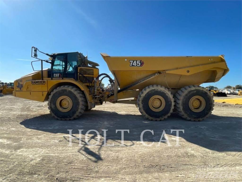 CAT 745 Artikulētie pašizgāzēji