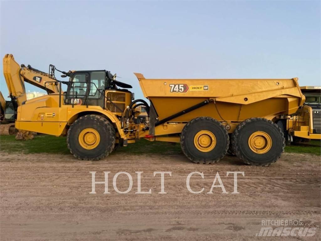 CAT 745 Artikulētie pašizgāzēji