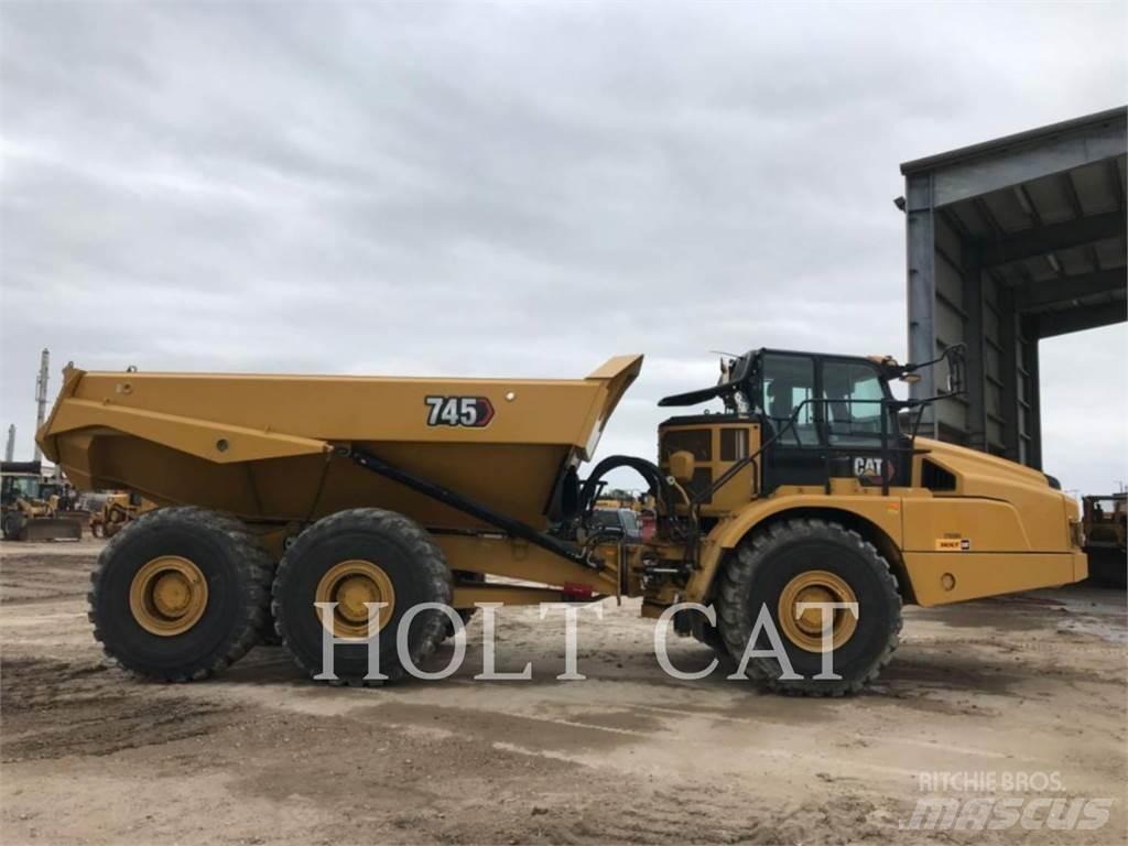 CAT 745 Artikulētie pašizgāzēji