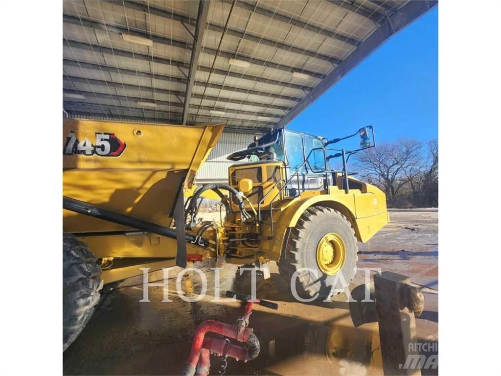 CAT 745 Artikulētie pašizgāzēji