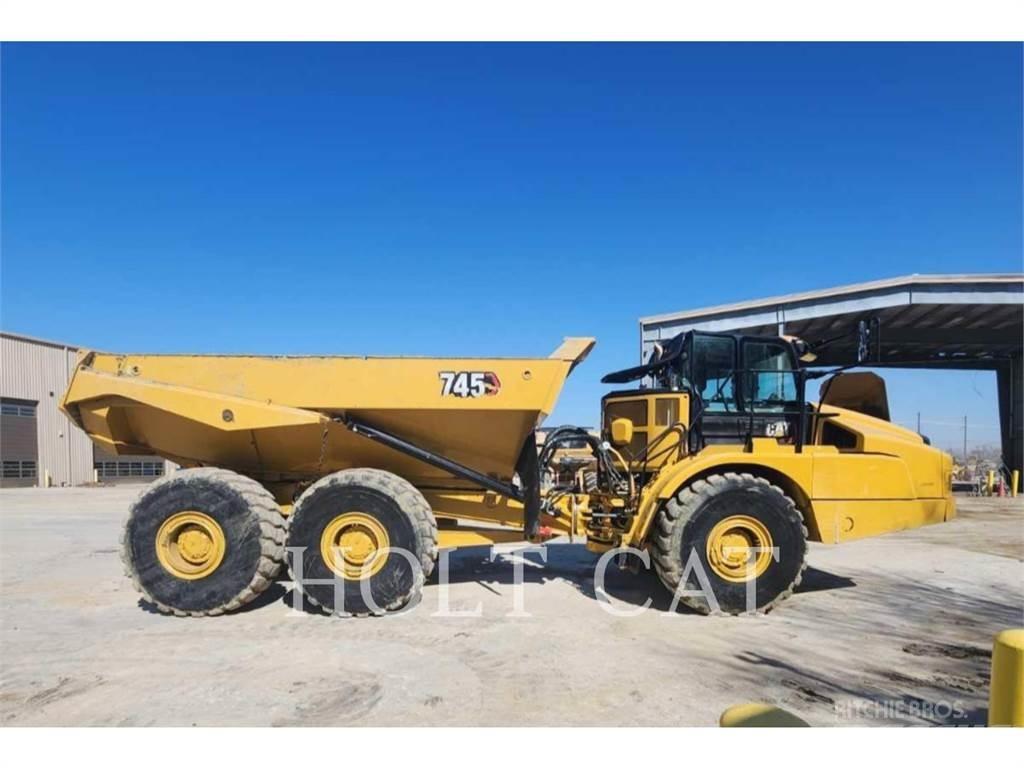CAT 745 Artikulētie pašizgāzēji