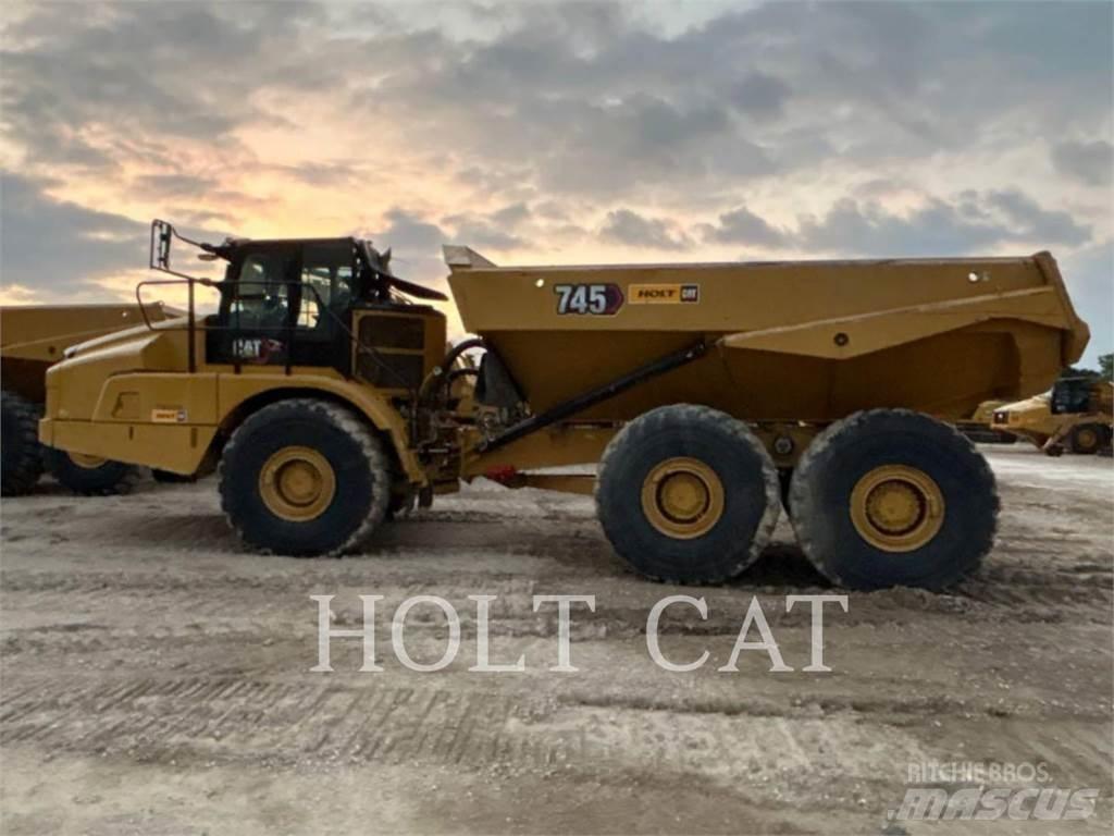 CAT 745 Artikulētie pašizgāzēji
