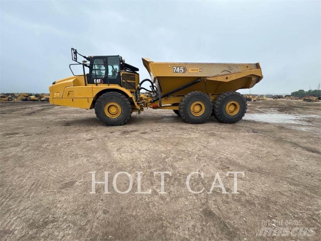 CAT 745 Artikulētie pašizgāzēji