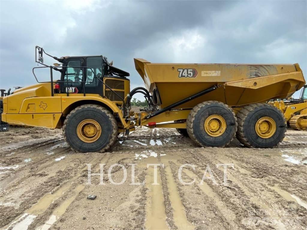 CAT 745 Artikulētie pašizgāzēji