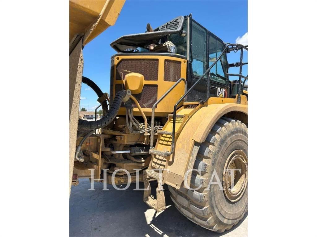 CAT 745 Artikulētie pašizgāzēji