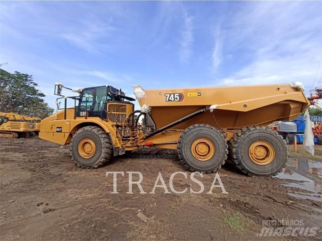 CAT 745 Artikulētie pašizgāzēji
