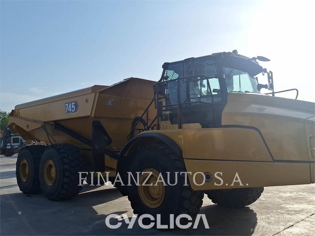 CAT 745 Artikulētie pašizgāzēji