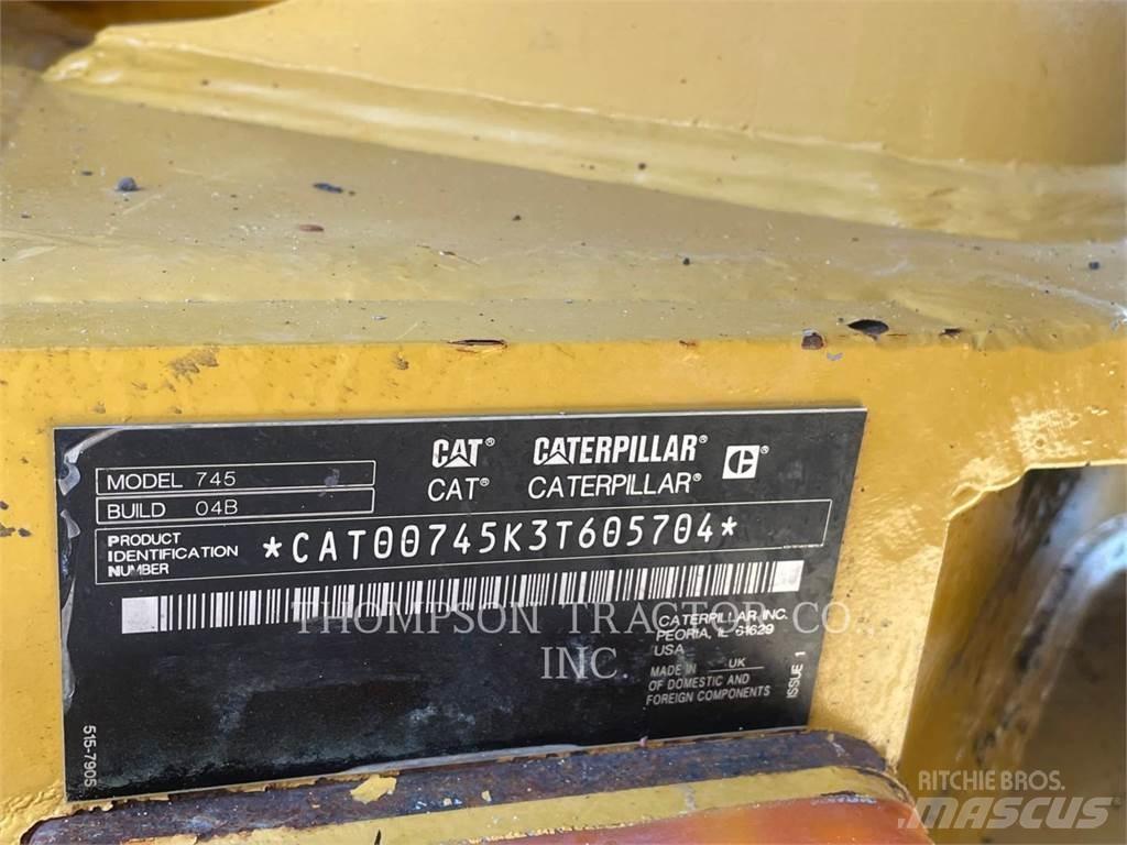 CAT 745 Artikulētie pašizgāzēji