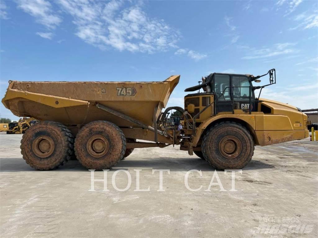 CAT 745 Artikulētie pašizgāzēji
