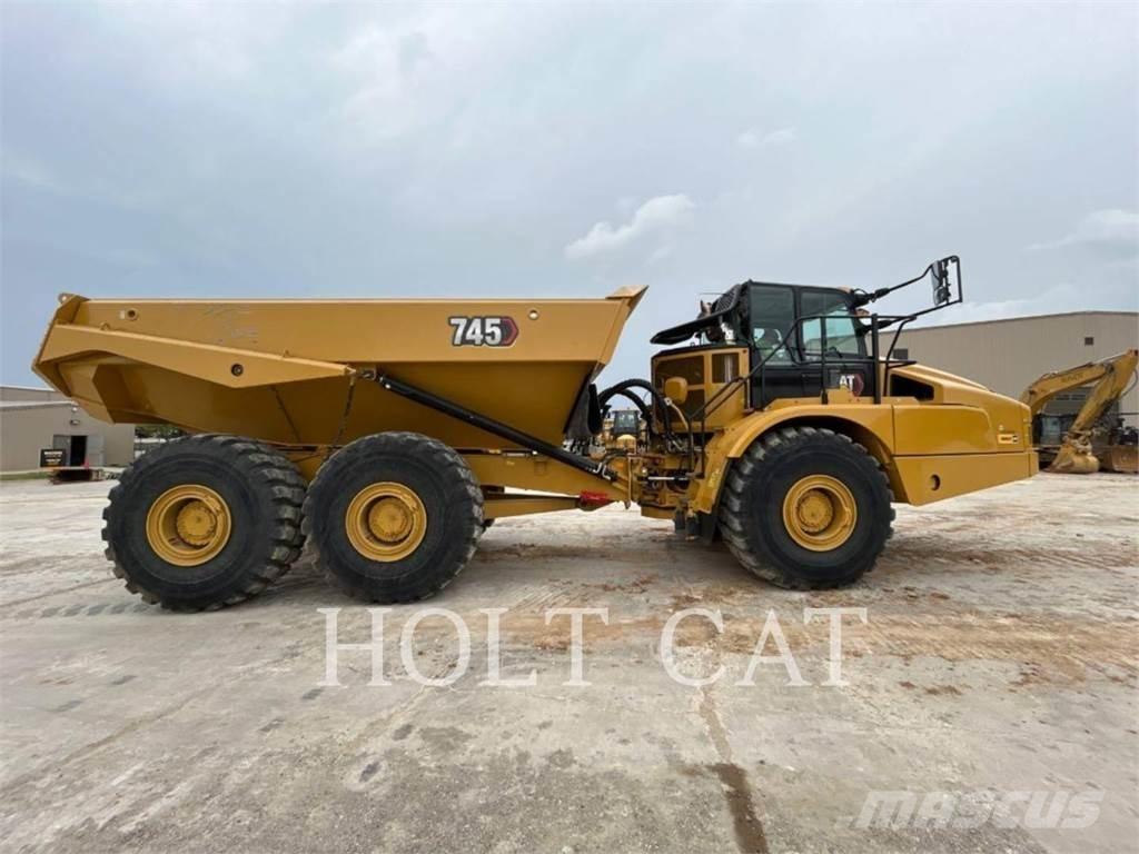 CAT 745 Artikulētie pašizgāzēji
