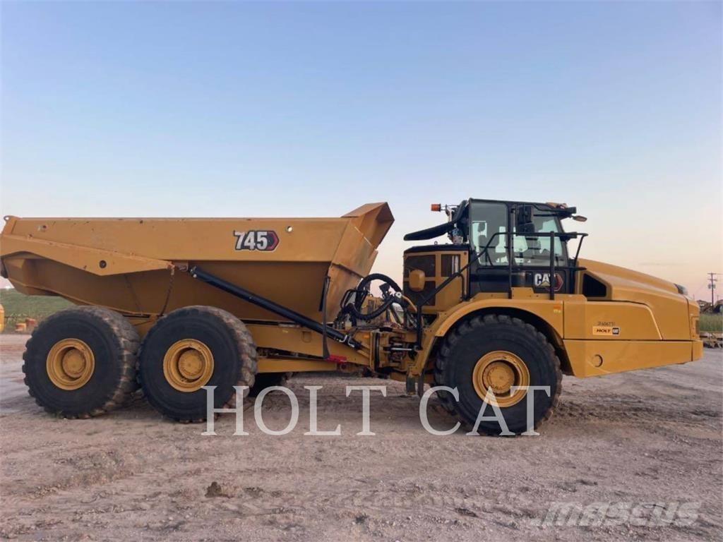 CAT 745 Artikulētie pašizgāzēji