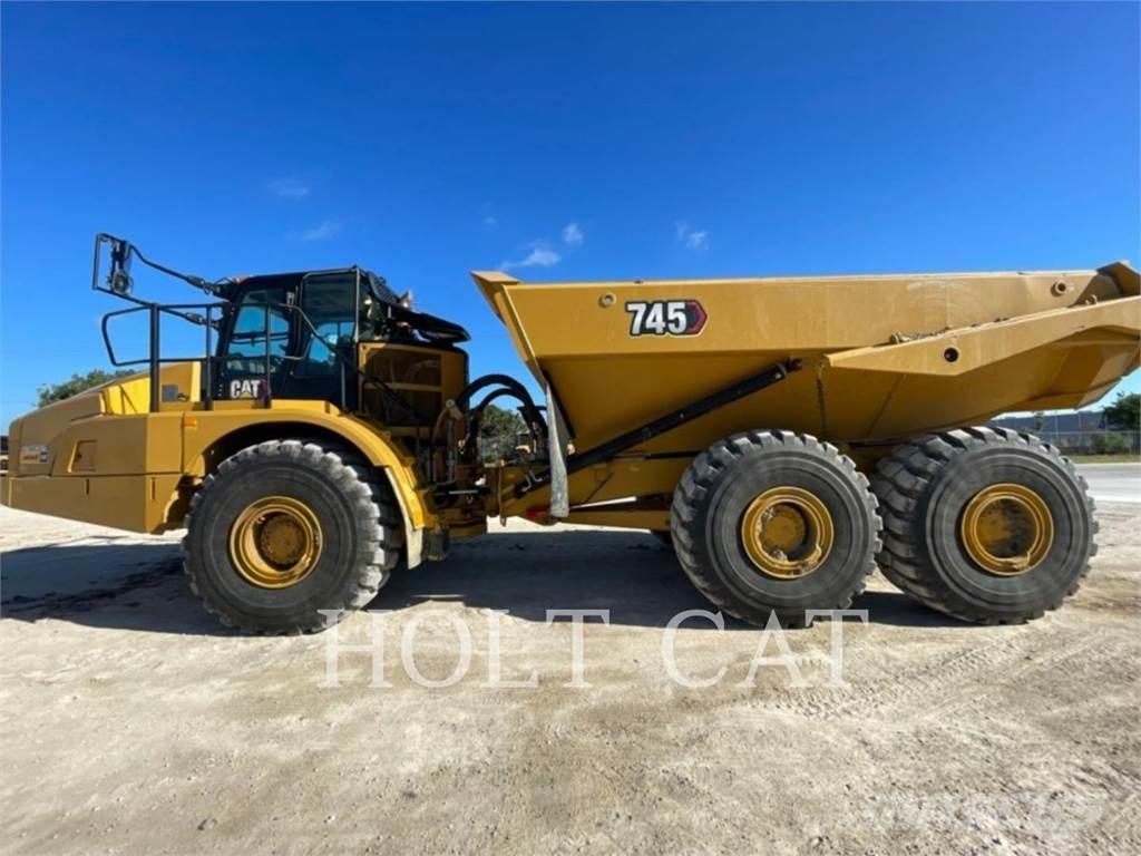 CAT 745 Artikulētie pašizgāzēji