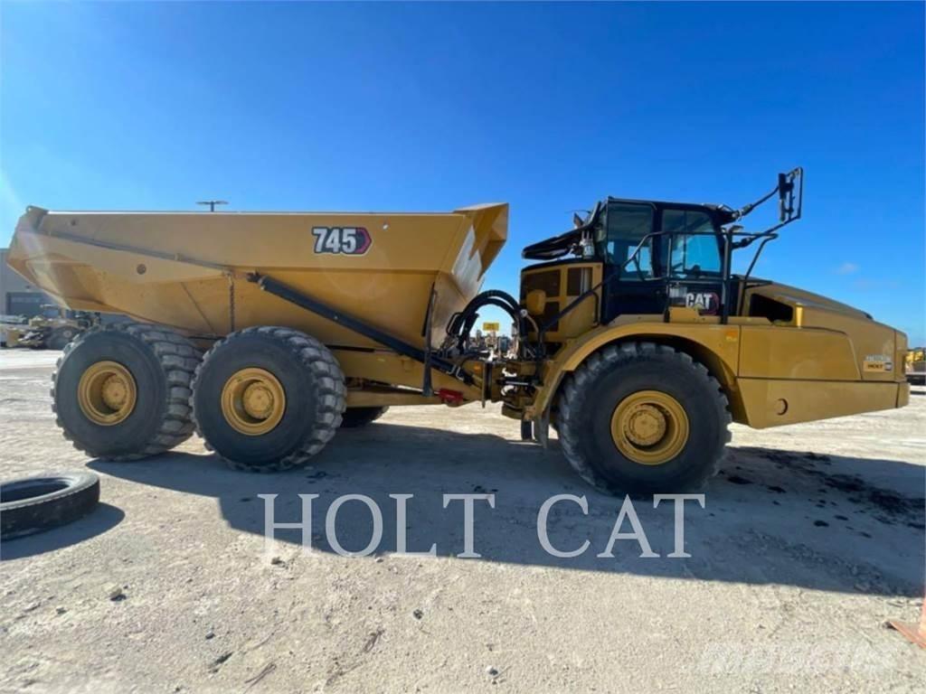 CAT 745 Artikulētie pašizgāzēji