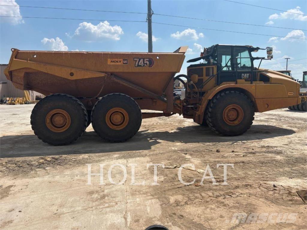 CAT 745 Artikulētie pašizgāzēji