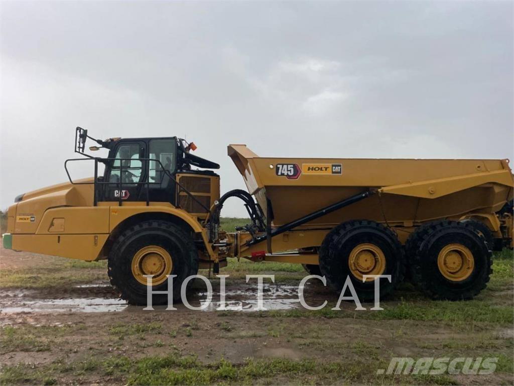 CAT 745 Artikulētie pašizgāzēji