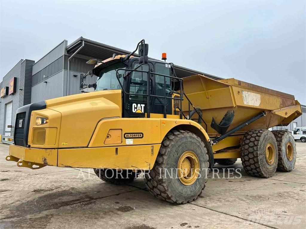 CAT 745 Artikulētie pašizgāzēji