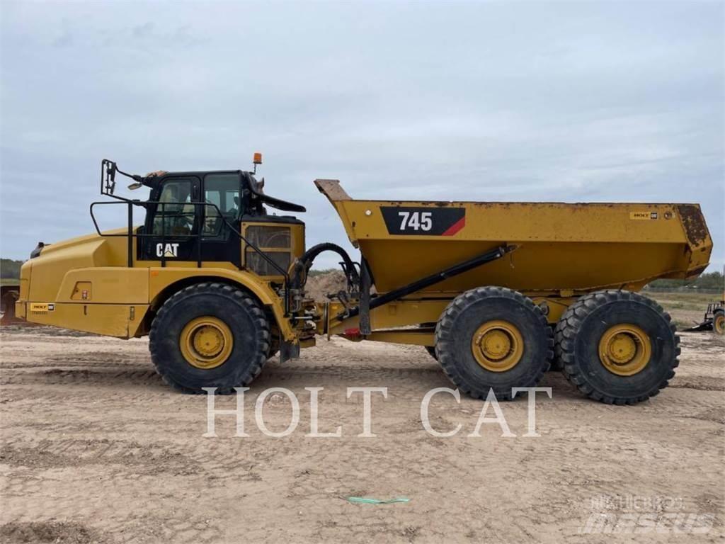 CAT 745 Artikulētie pašizgāzēji