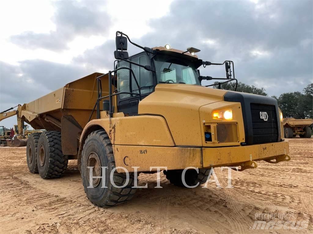 CAT 745-04 Artikulētie pašizgāzēji