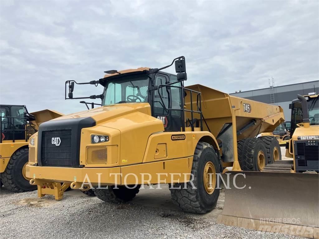 CAT 745-04 Artikulētie pašizgāzēji