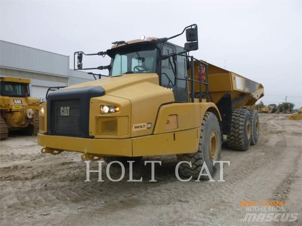 CAT 745-04 Artikulētie pašizgāzēji
