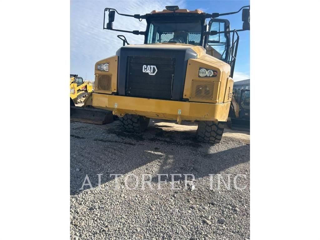 CAT 745-04 Artikulētie pašizgāzēji