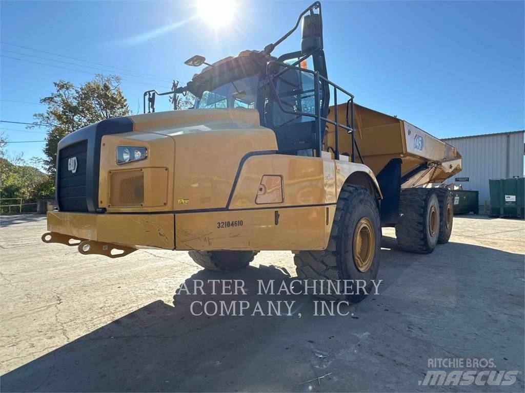 CAT 745-04 Artikulētie pašizgāzēji
