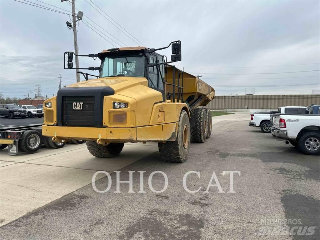 CAT 745-04 Artikulētie pašizgāzēji