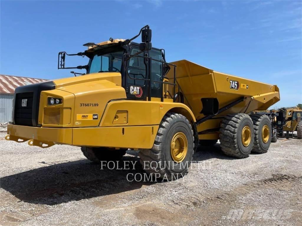 CAT 745-04 Artikulētie pašizgāzēji