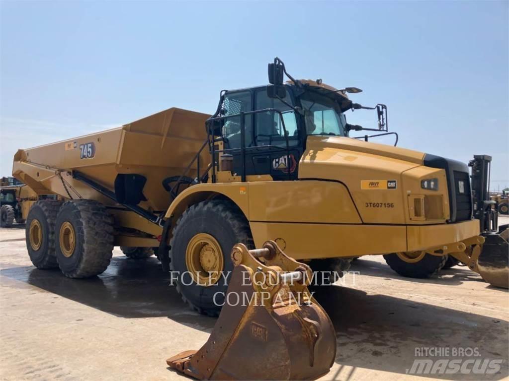 CAT 745-04 Artikulētie pašizgāzēji