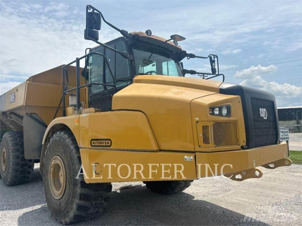 CAT 745-04 Artikulētie pašizgāzēji