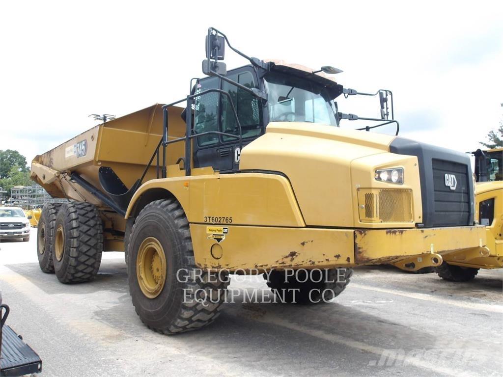CAT 745-04 Artikulētie pašizgāzēji