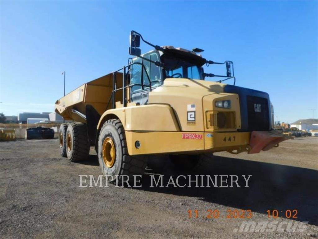 CAT 745-04 Artikulētie pašizgāzēji