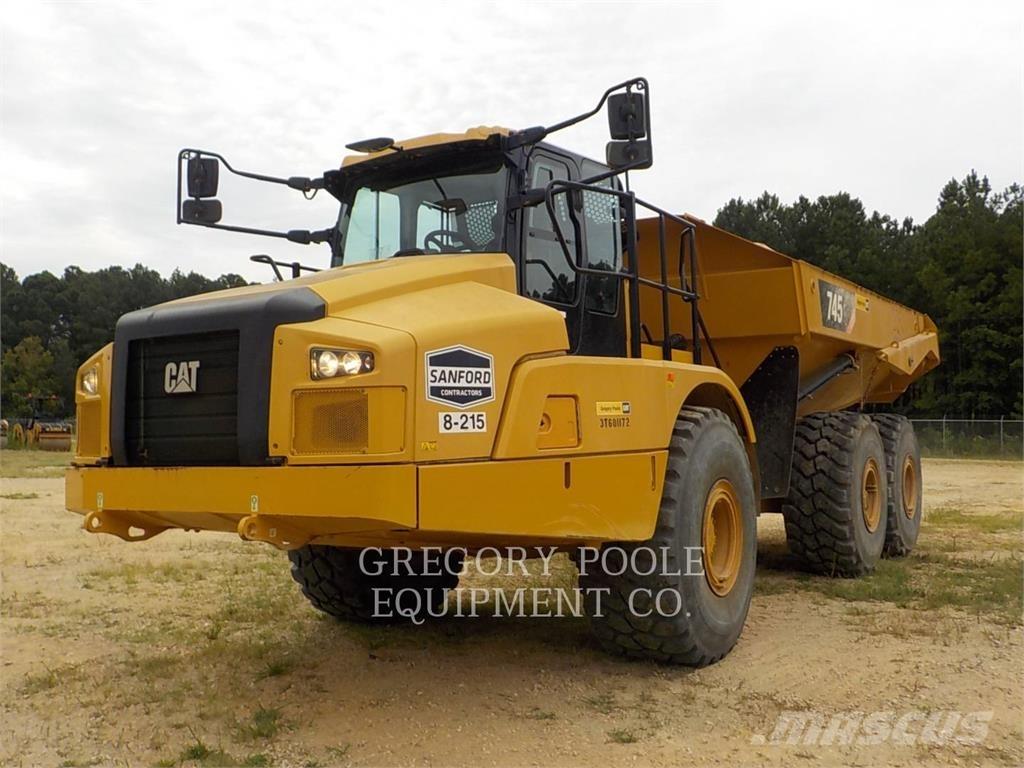 CAT 745-04 Artikulētie pašizgāzēji