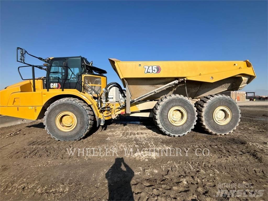 CAT 745 TG Artikulētie pašizgāzēji